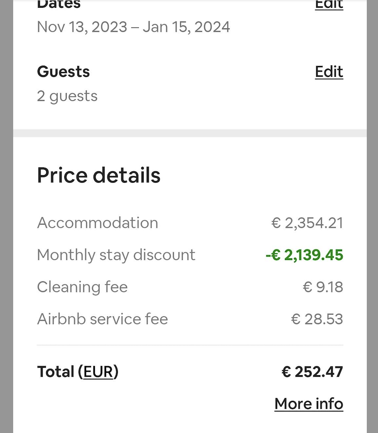 Price overview with an over 2000 euros monthly stay discount on Airbnb.