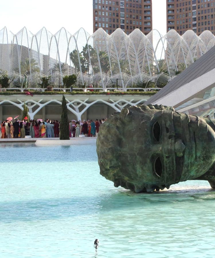 Visiting the city of Arts and Science is one of the top thinsg to do in Valencia in one day