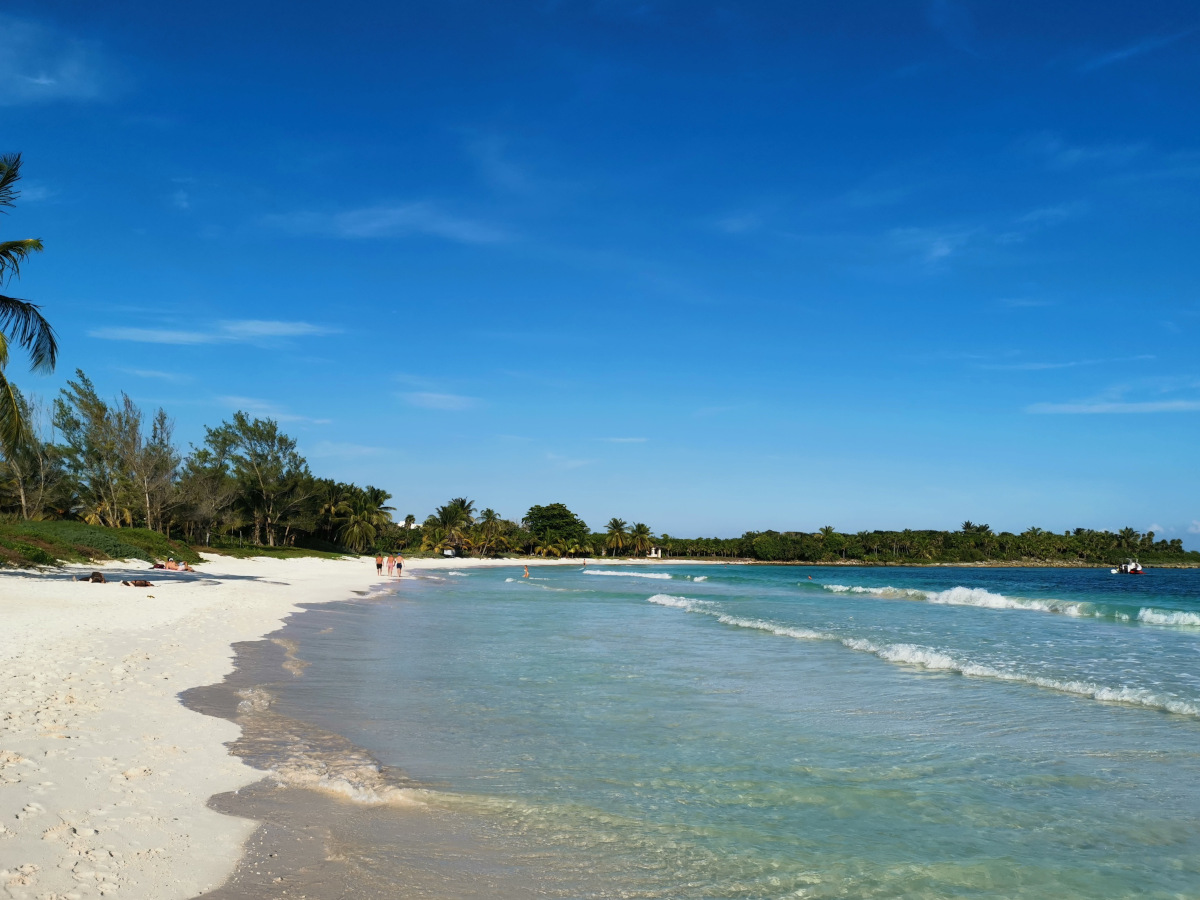 clear beaches playa del carmen