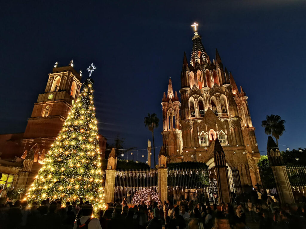 Christmas in San Miguel de Allende ✨ (It’s Magical!)
