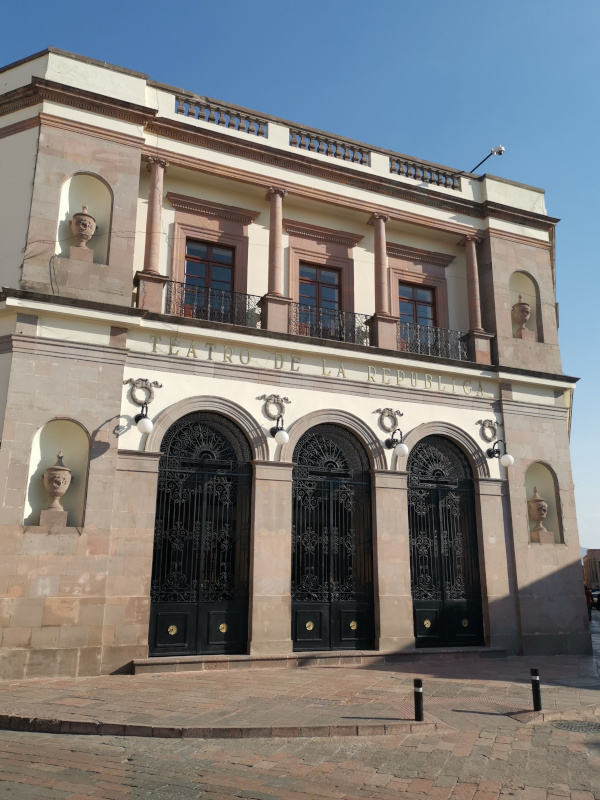Teatro de la Republica in Querétaro from the outside