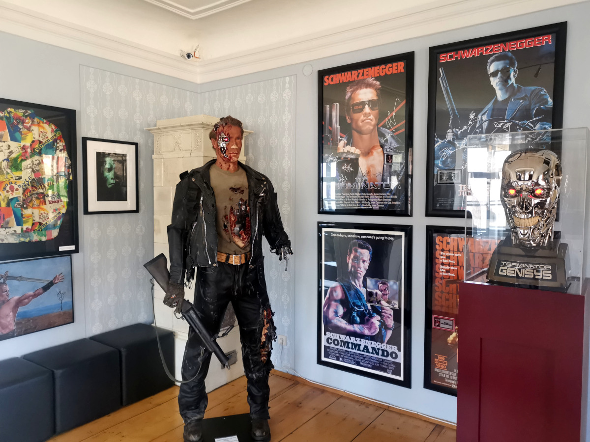 Terminator statue at the Arnold Schwarzenegger museum