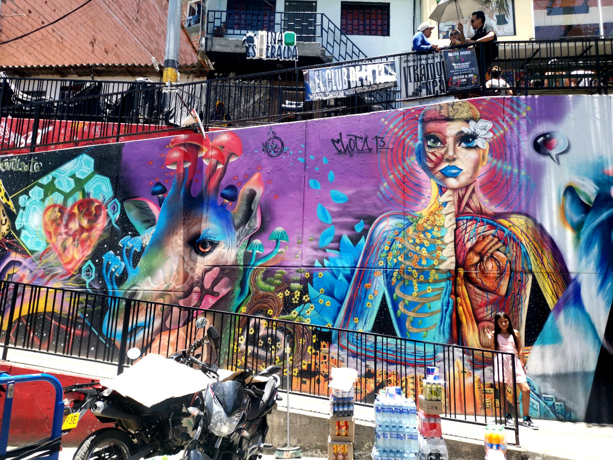 Street art showing the Comuna 13 history in Medellin