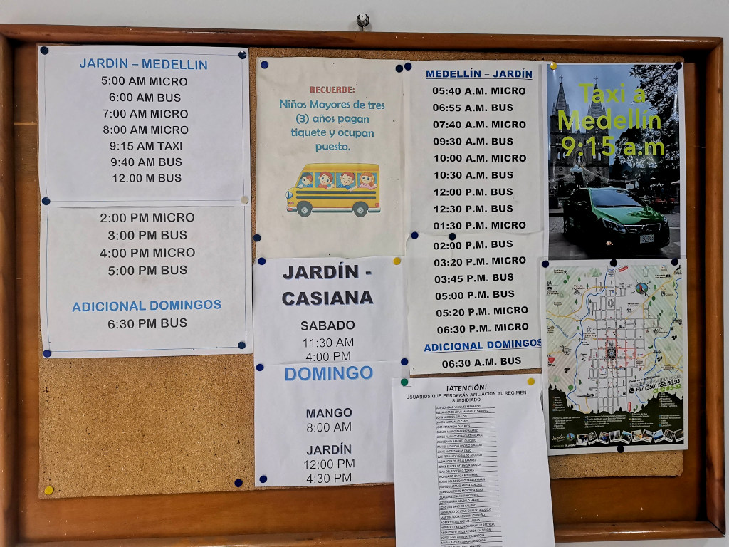 Time table showing the departures of a bus leaving from Jardin to Medellin in Colombia