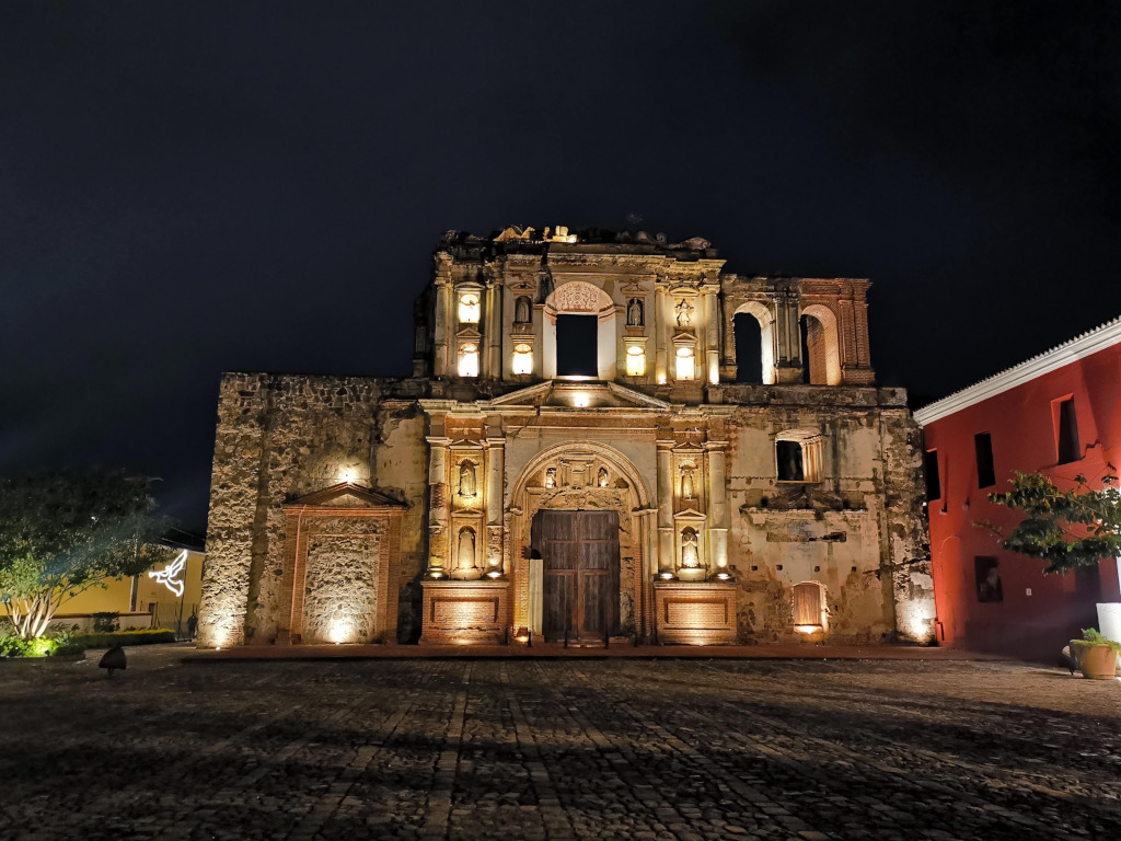 A beautiful old ruin in Antigua Guatemala lit up at night
