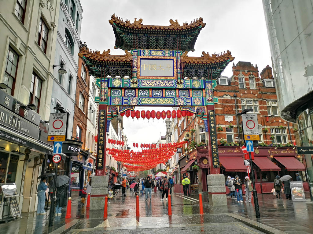 An archway at the entrance to Chinatown in London 